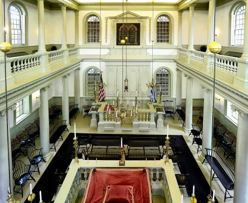 mmagnificant-touro-synagogue-large-1434643784