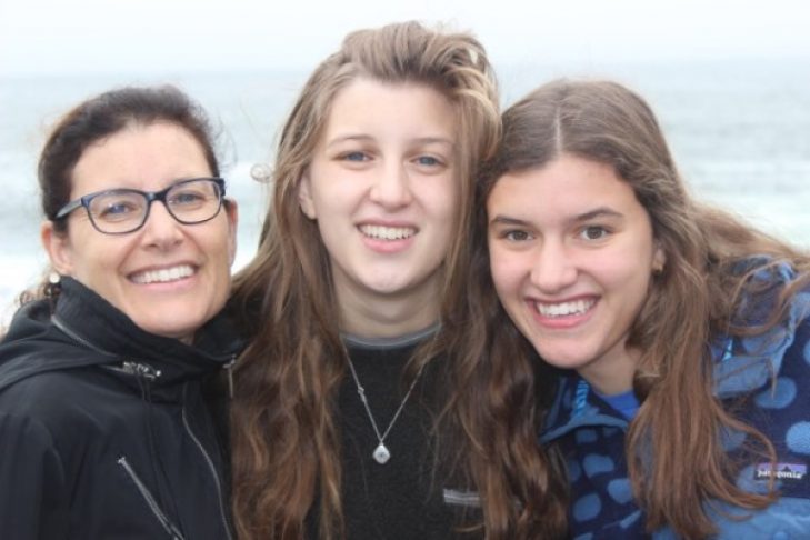 Leslie Pucker with her daughters