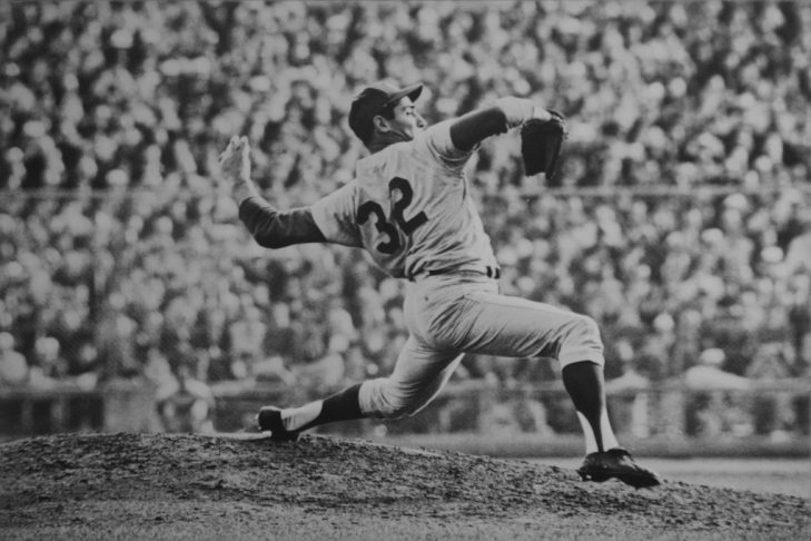 Sandy Koufax pitches during Game 7 of the 1965 World Series (Photo: Cliff/Flickr)
