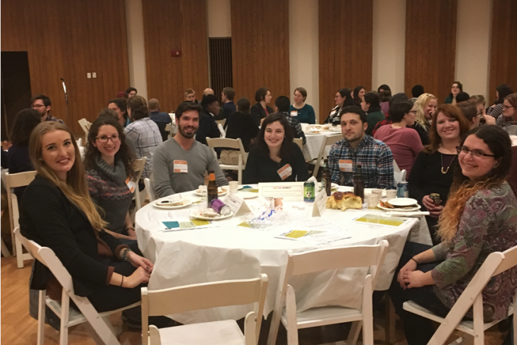 Participants enjoying Shabbat dinner together (Photo: Caroline Dorn)