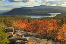 Sunset Rock in the Hudson Valley (Photo: lightphoto/iStock)