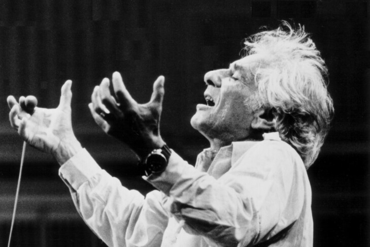 Leonard Bernstein (Photo: Paul de Hueck, courtesy of the Leonard Bernstein Office)