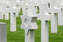 Jewish gravestones at the American cemetery in Normandy (Courtesy Susie Davidson) Jewish gravestones at the American cemetery in Normandy (Courtesy Susie Davidson)