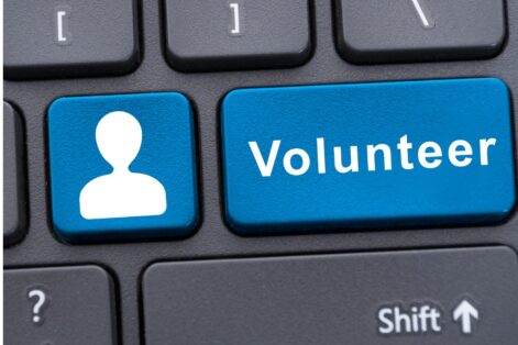 Volunteer keyboard computer online internet (Photo: Catalin205/iStock)