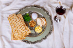 Passover Seder (Photos: photovs/iStock)