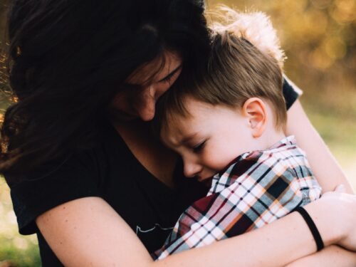 Parent and child, mother and son (Photo: Jordan Whitt/Unsplash)