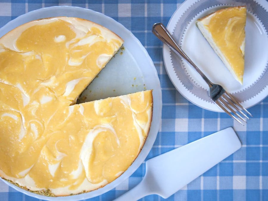 Tori Avey_Lemon-Marble-Cheesecake-Pistachio-Crust-Recipe–900×675