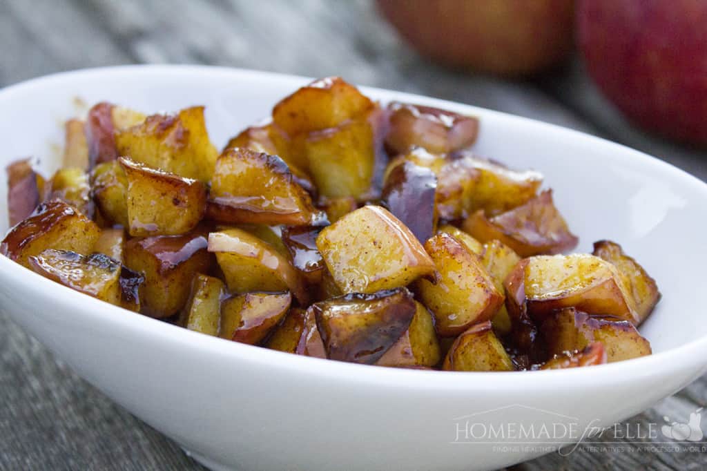 Fried Apples With Honey and Cinnamon