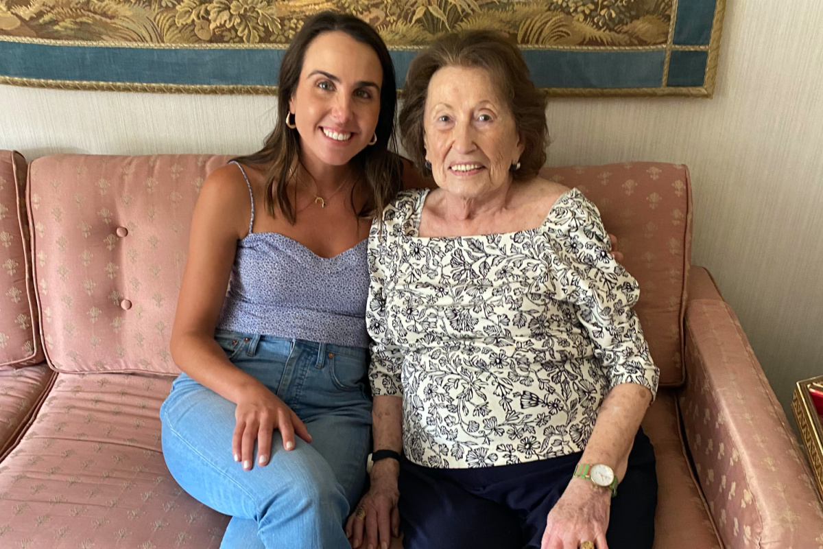 Massachusetts Holocaust Survivor Shares Her Story of Survival - Vimarsana News