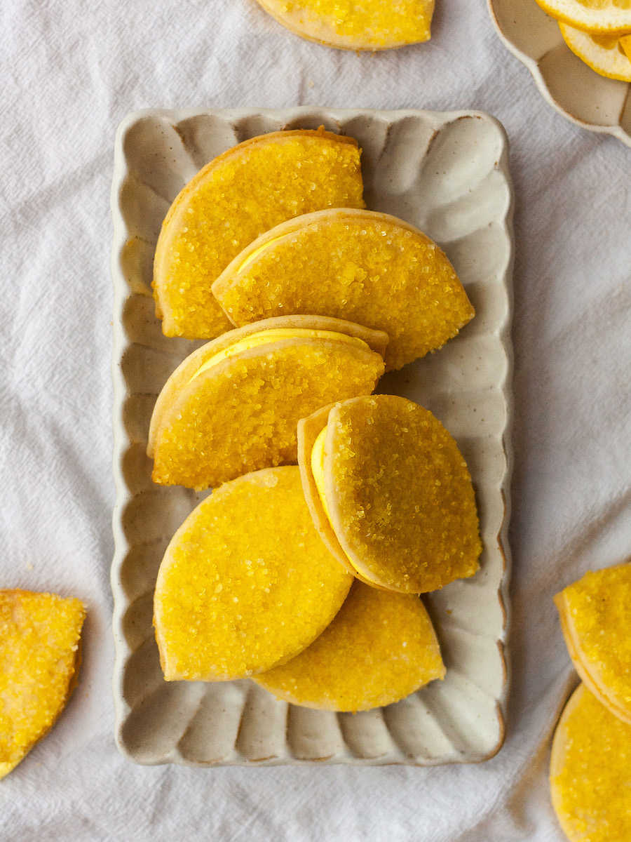 “Etrog” lemon sandwich cookies for Sukkot