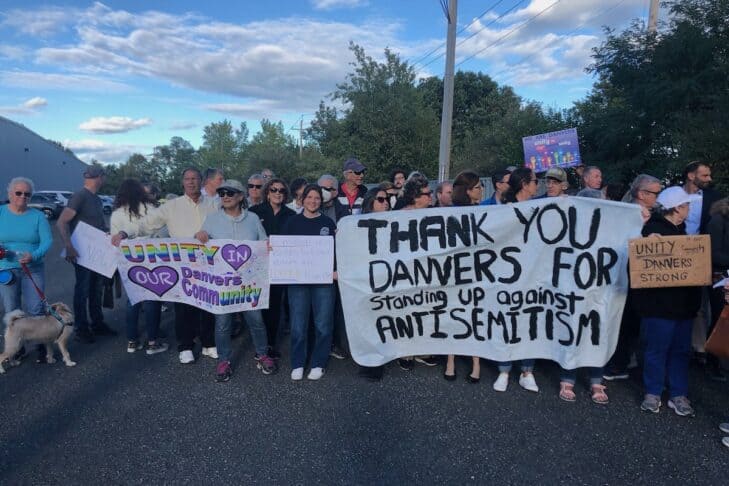 North Shore Communities Rally Against Antisemitism