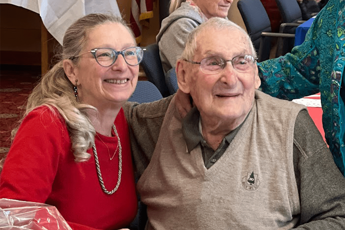 102-Year-Old Veteran Celebrates Birthday at 2Life | JewishBoston