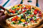Pizza Laure Noverraz Unsplash