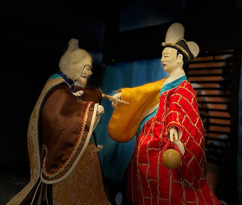 Galapagos Puppet Theater IceRiverMonKTempleMaster