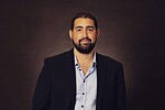 Dr. Yoni Michanie Dr. Yoni Michanie