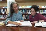 Shula Izen Shula Izen Shulamit Izen Hineini: Coming Out in a Jewish High School