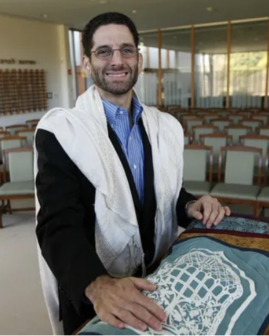 Rabbi-Darby-Leigh Rabbi-Darby-Leigh
